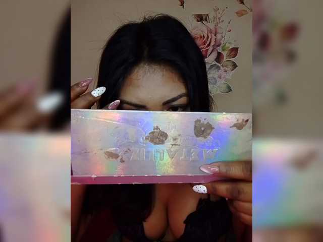 Doudou261 live webcam show
