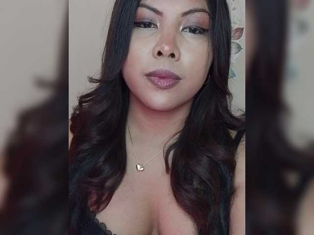 Doudou261 live cam on BongaCams