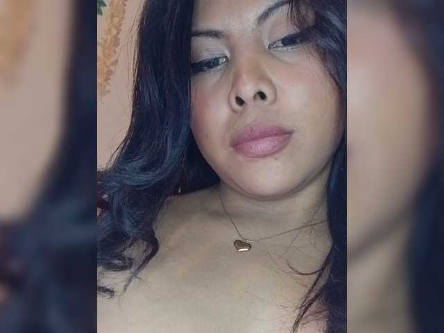 Doudou261 live cam on BongaCams