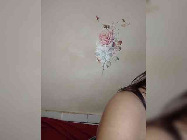 Doudou261 Live Webcam on BongaCams