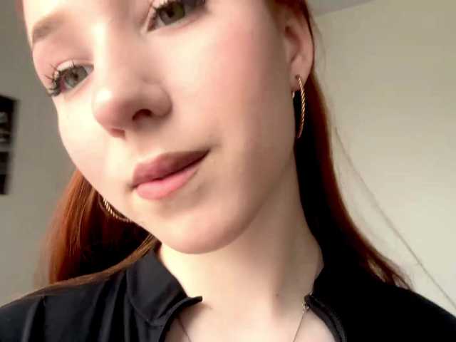 JulissaSpaur's BongaCams show and profile