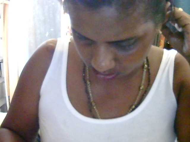 Anshia live cam preview
