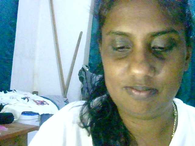 go to chat with Anshia