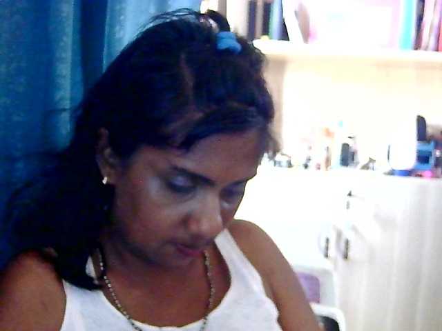 Anshia live cam
