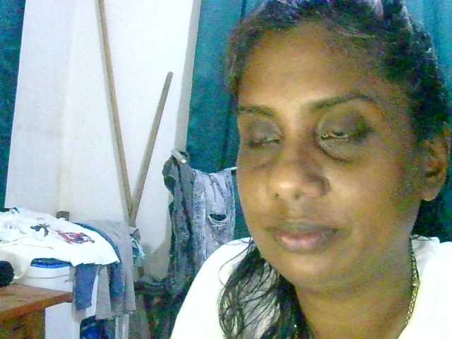  Anshia chat room
