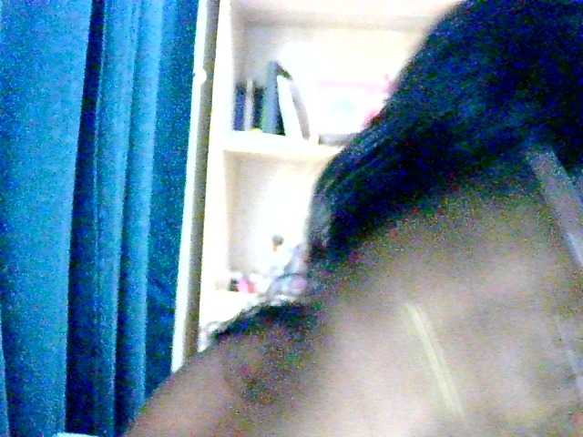 Anshia live webcam show