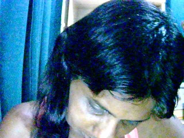 Anshia live webcam show