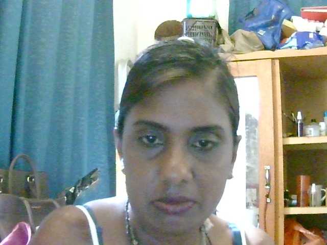 Anshia live cam on BongaCams