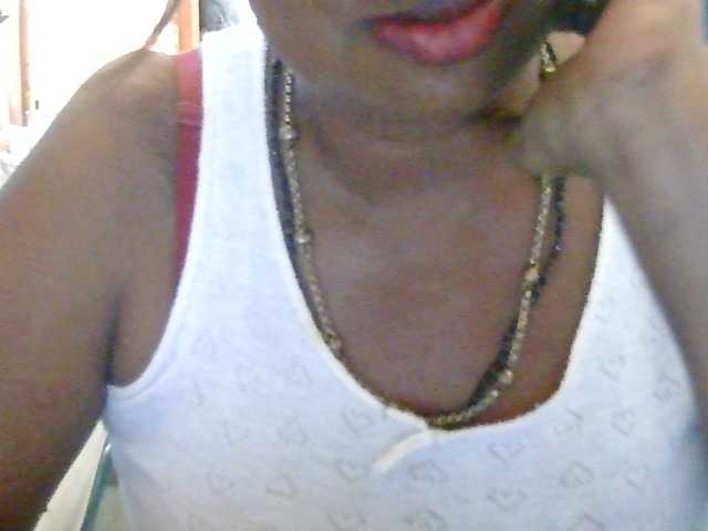 Anshia live cam preview