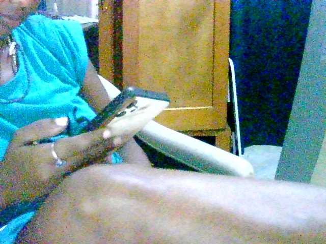 Anshia live cam on BongaCams