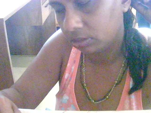 Anshia, modèle webcam