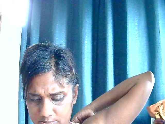 Model: Anshia