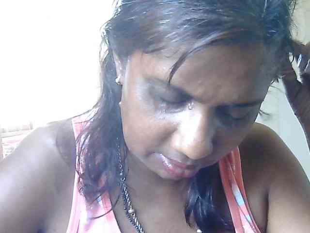 Model: Anshia