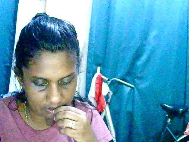 Model: Anshia