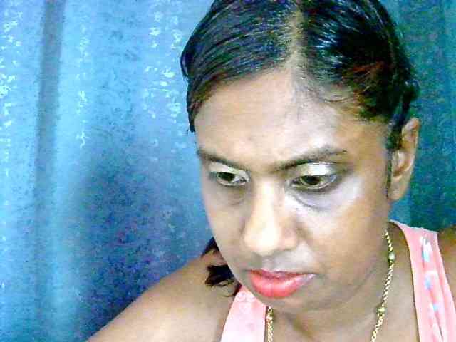 Anshia Anshia