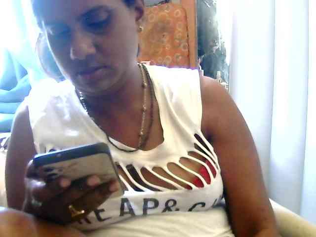 Model: Anshia