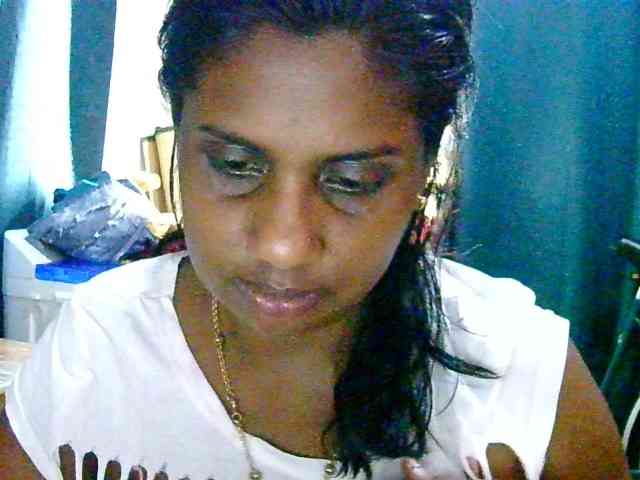 Model: Anshia