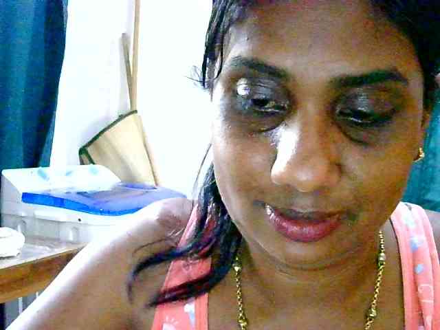 Model: Anshia