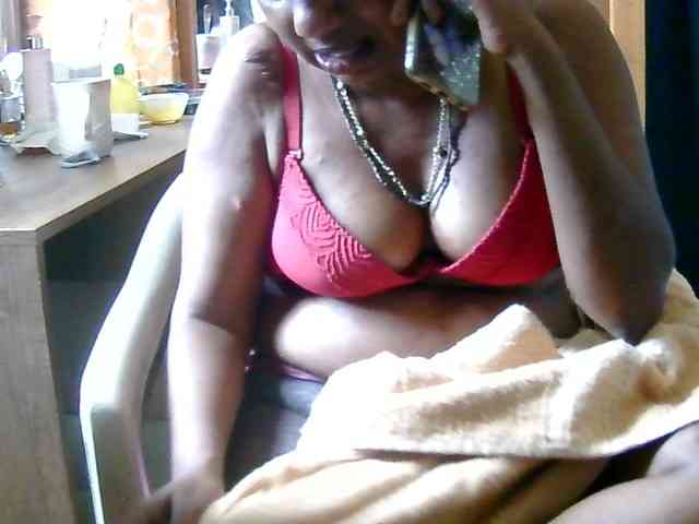 Model: Anshia