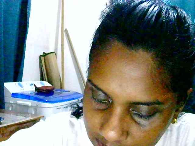 Model: Anshia