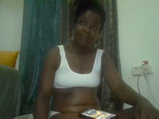 Hotloverrr's Live Webcam