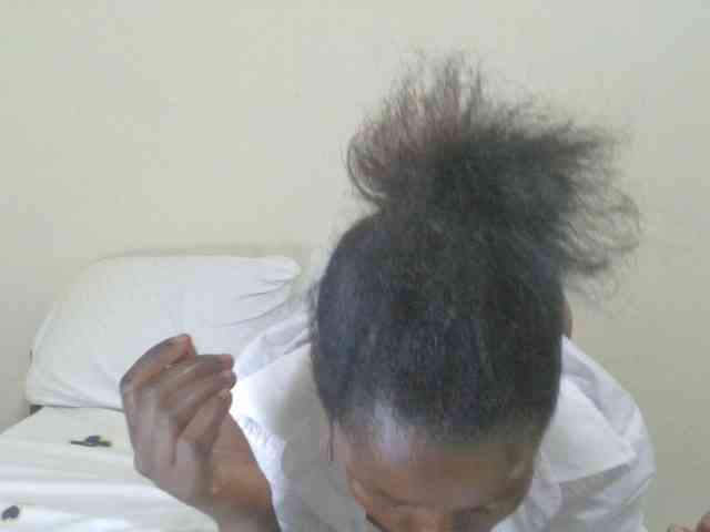 Hotloverrr webcam