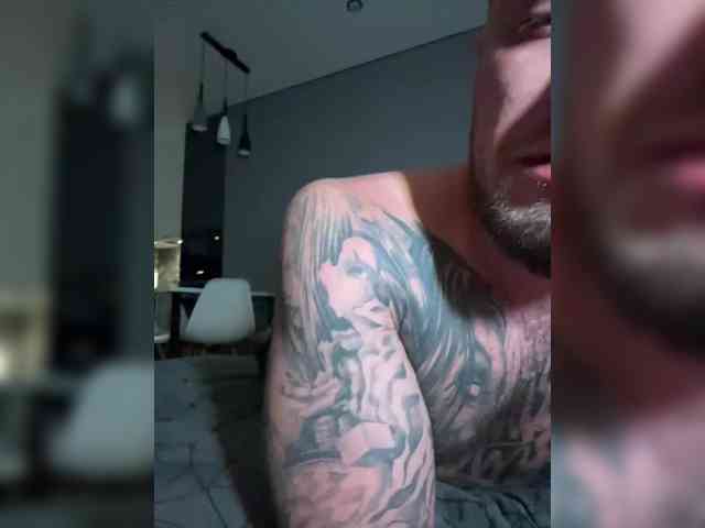 LoveLevelUp webcam