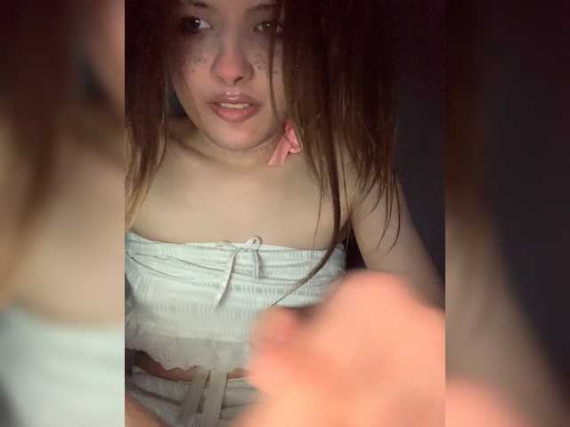 Velune live webcam show