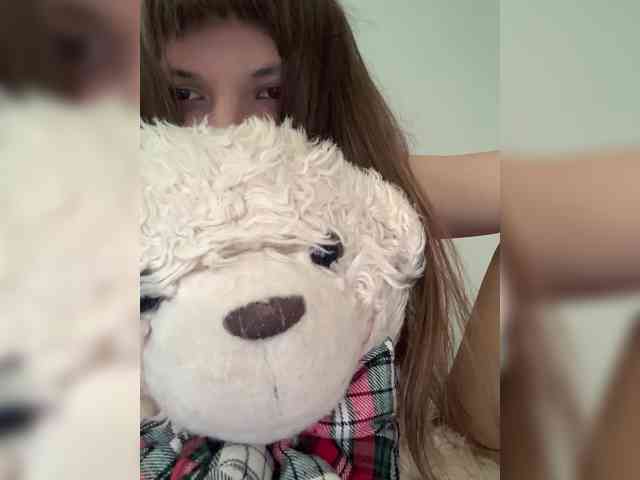 nefiq081 Live Webcam on BongaCams