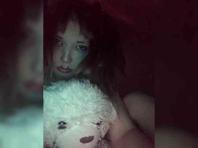 nefiq081 Live Webcam on BongaCams