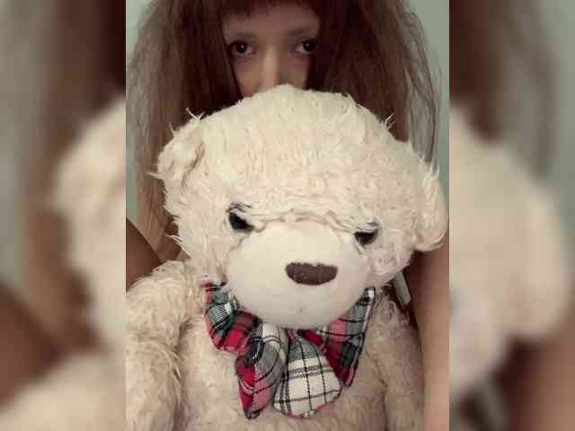 nefiq081 Live Webcam on BongaCams