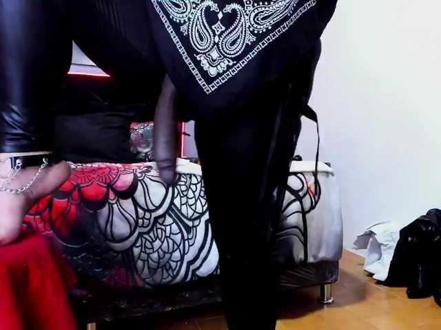 veronika-metalstar live cam on BongaCams