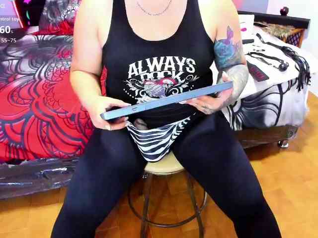 veronika-metalstar webcam
