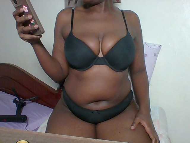 blackcherries live cam on UnifiedCams