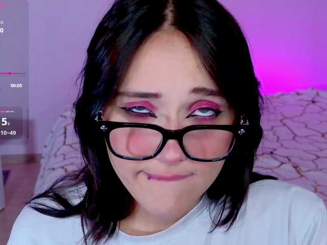 DarcyBlackwood live cam on BongaCams