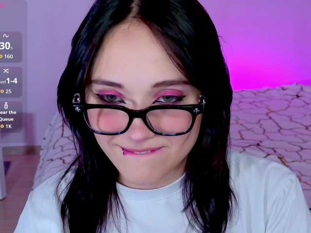 DarcyBlackwood live cam on BongaCams