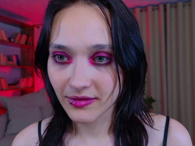 DarcyBlackwood live cam on BongaCams