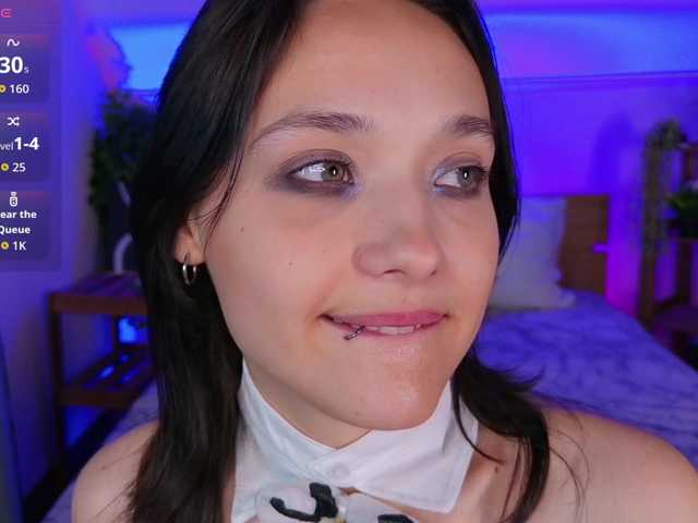 DarcyBlackwood live cam on BongaCams