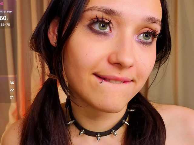 DarcyBlackwood live cam on BongaCams
