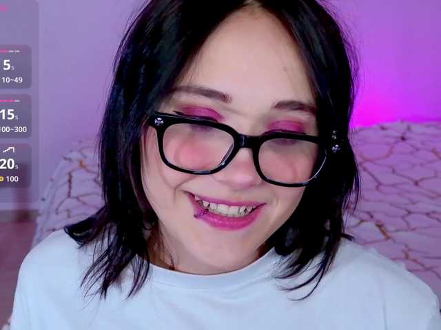 DarcyBlackwood live cam on BongaCams