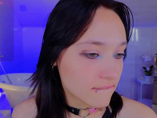 DarcyBlackwood live cam on BongaCams