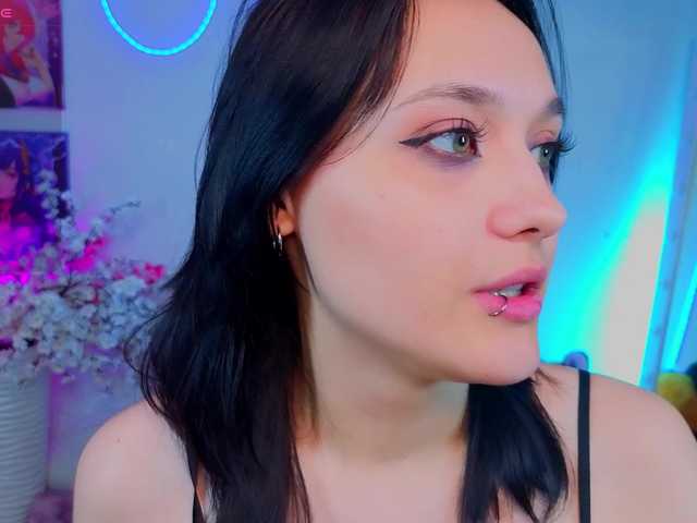 DarcyBlackwood live cam on BongaCams