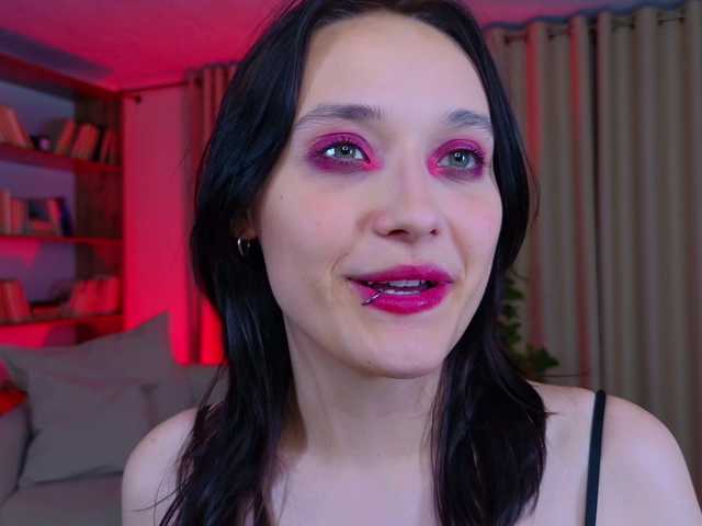 DarcyBlackwood live cam on BongaCams