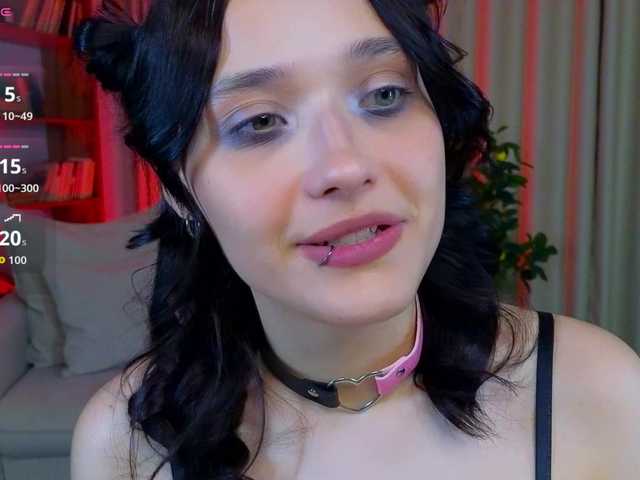 DarcyBlackwood live cam on BongaCams