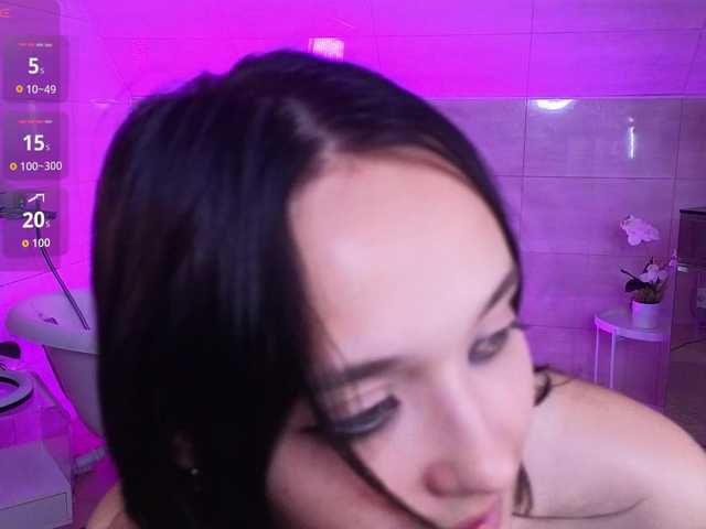 DarcyBlackwood live cam on BongaCams