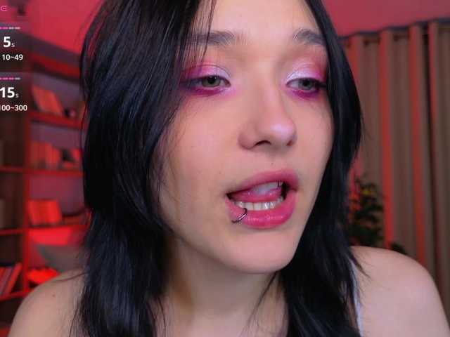 DarcyBlackwood live cam on BongaCams