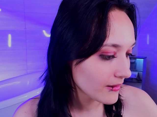 DarcyBlackwood live cam on BongaCams