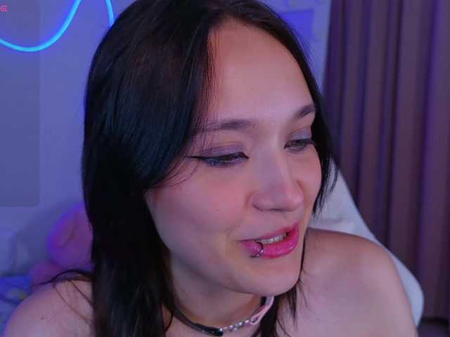 DarcyBlackwood live cam on BongaCams