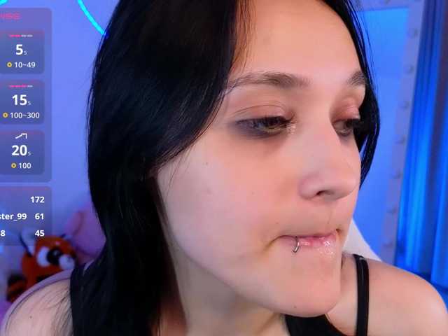 DarcyBlackwood live cam on BongaCams