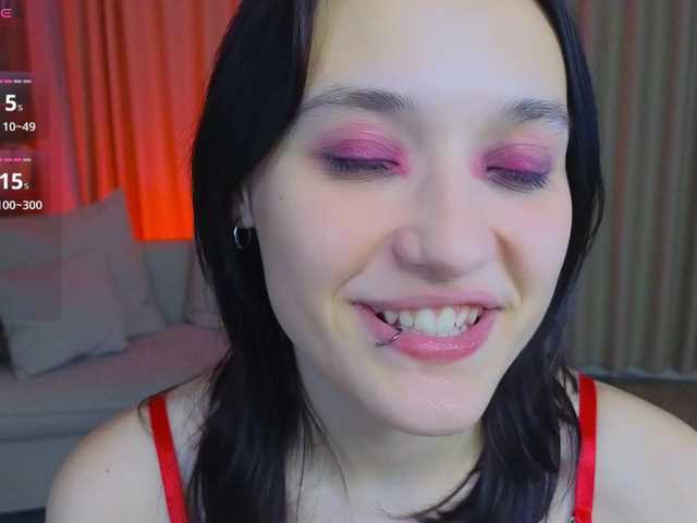 DarcyBlackwood live cam on BongaCams